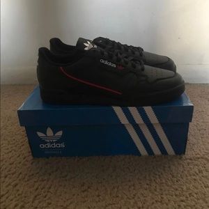 Men’s shoes